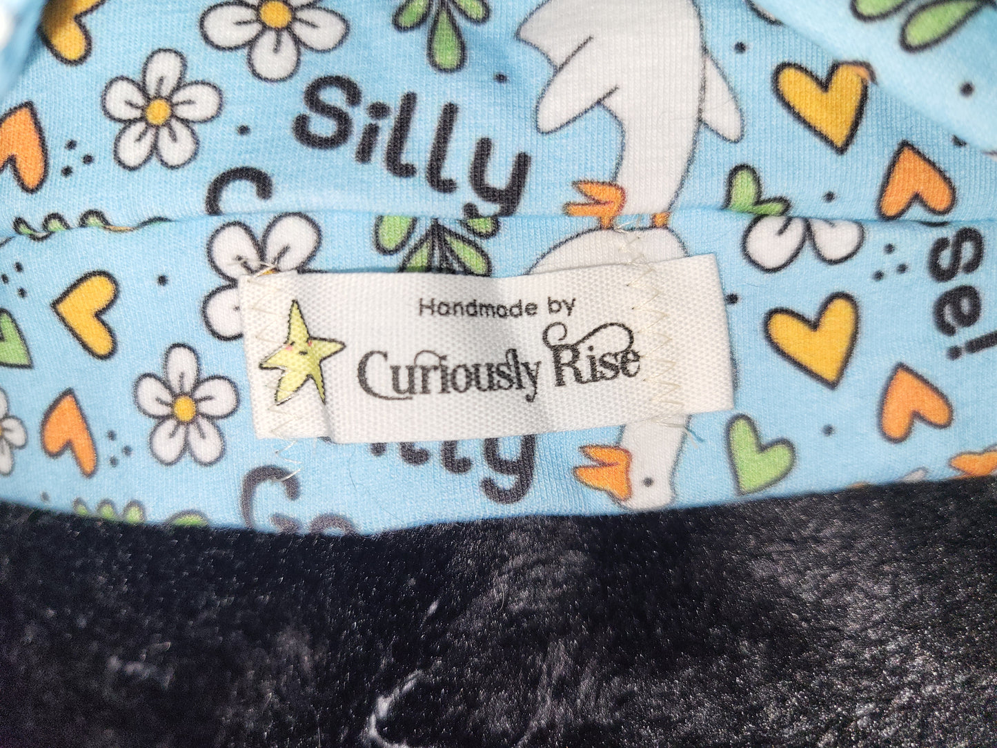 Silly Goose Twist Headband